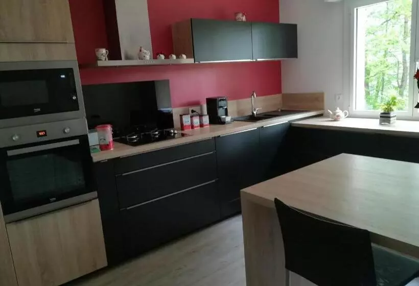 ベッドアンドブレックファースト Campagne à La Ville