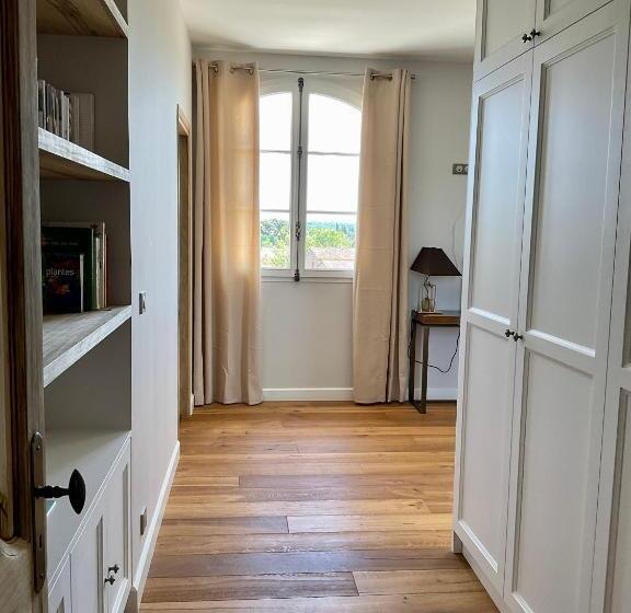 ベッドアンドブレックファースト La Soleillade Aixoise