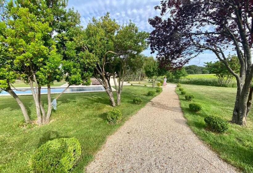 ベッドアンドブレックファースト La Soleillade Aixoise