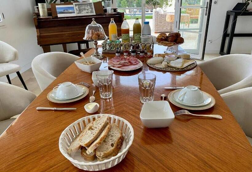 ベッドアンドブレックファースト La Soleillade Aixoise