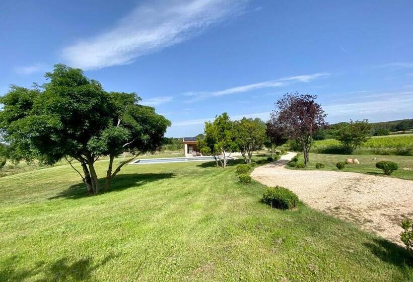 ベッドアンドブレックファースト La Soleillade Aixoise