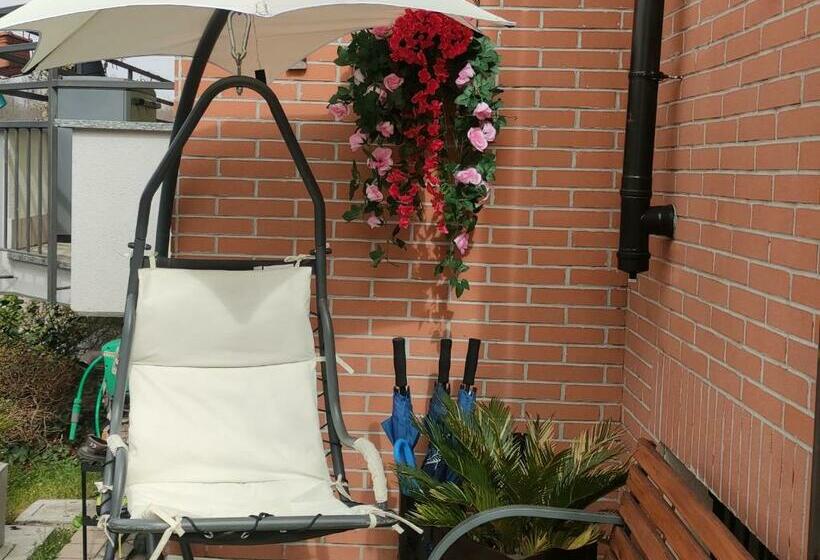 مبيت وإفطار New Home