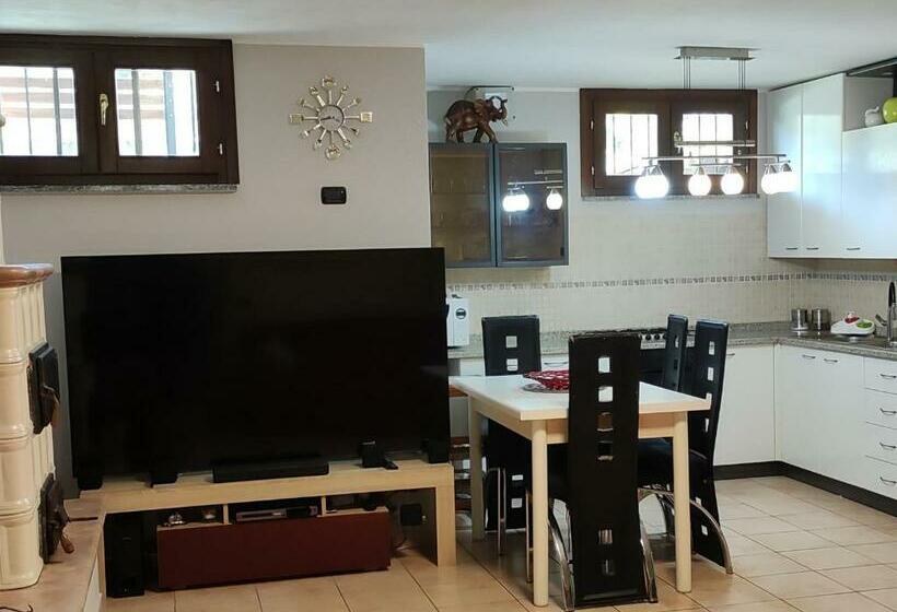 مبيت وإفطار New Home