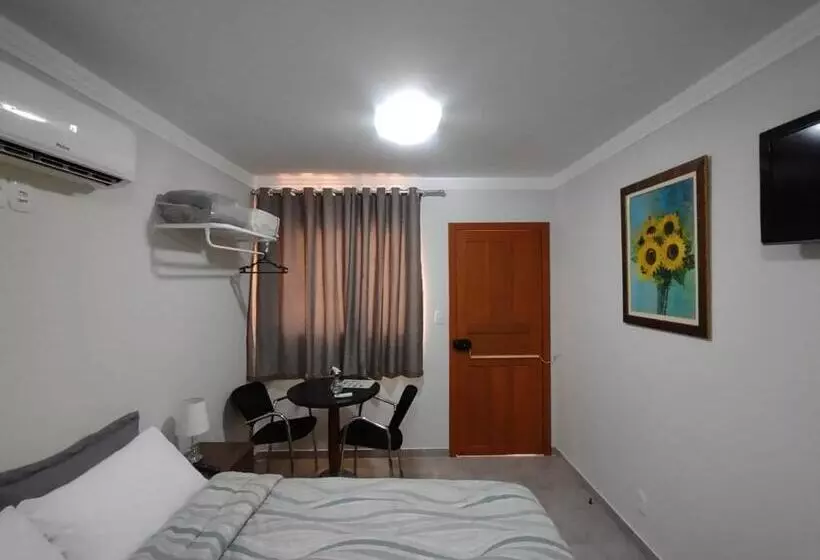 Majatalo Ipê Suítes