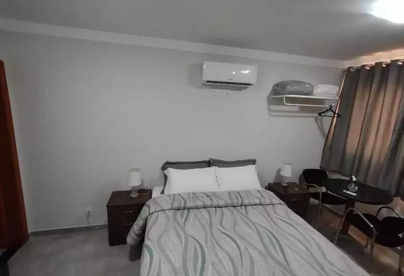 Majatalo Ipê Suítes