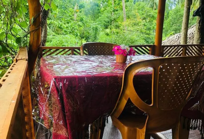 Majatalo Sigiri Lion Eco Palace