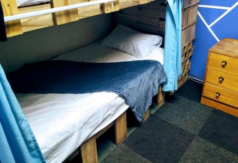 Hostel Sunset Beach Backpackers