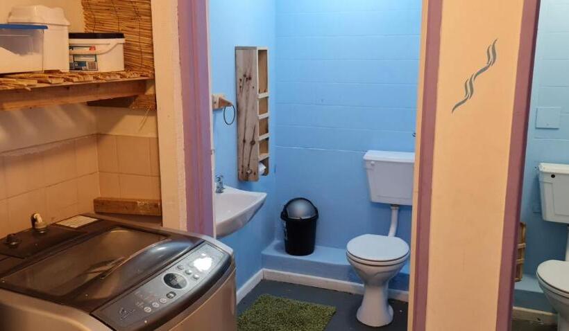 Hostel Sunset Beach Backpackers