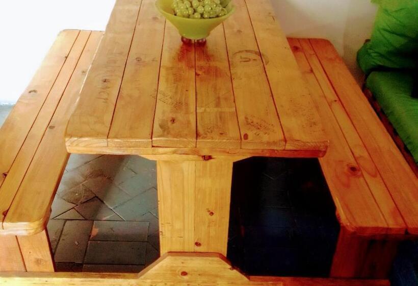 Hostel Sunset Beach Backpackers