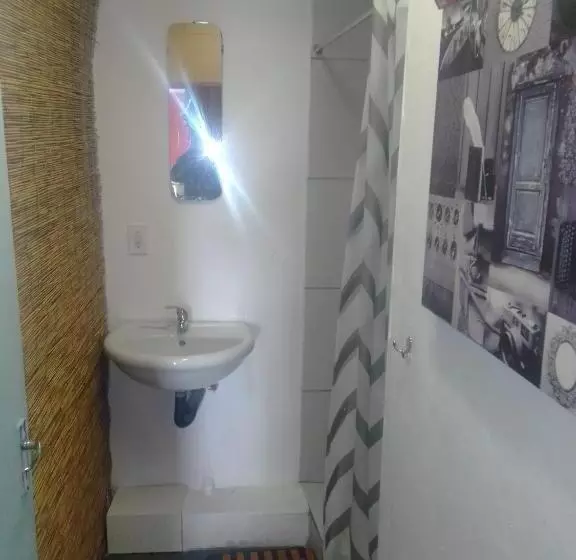 Retkeilymaja Sunset Beach Backpackers