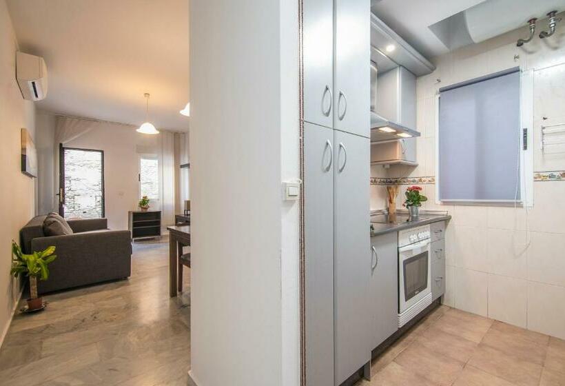 Apartamentos Granata