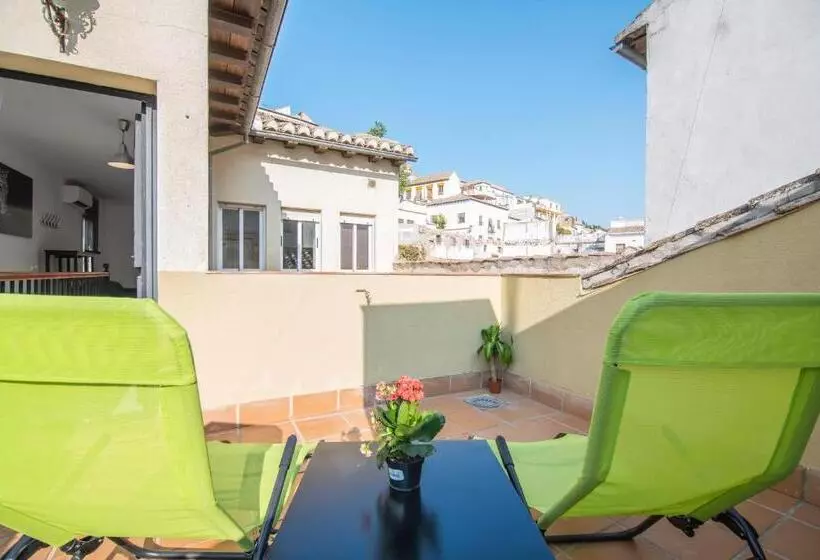 Apartamentos Granata