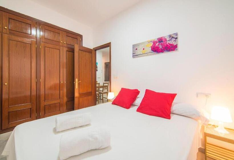 Apartamentos Granata