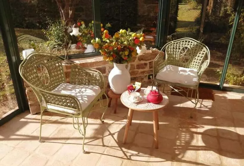 Aamiaismajoitus (B&B) Les Berges De La Planchette