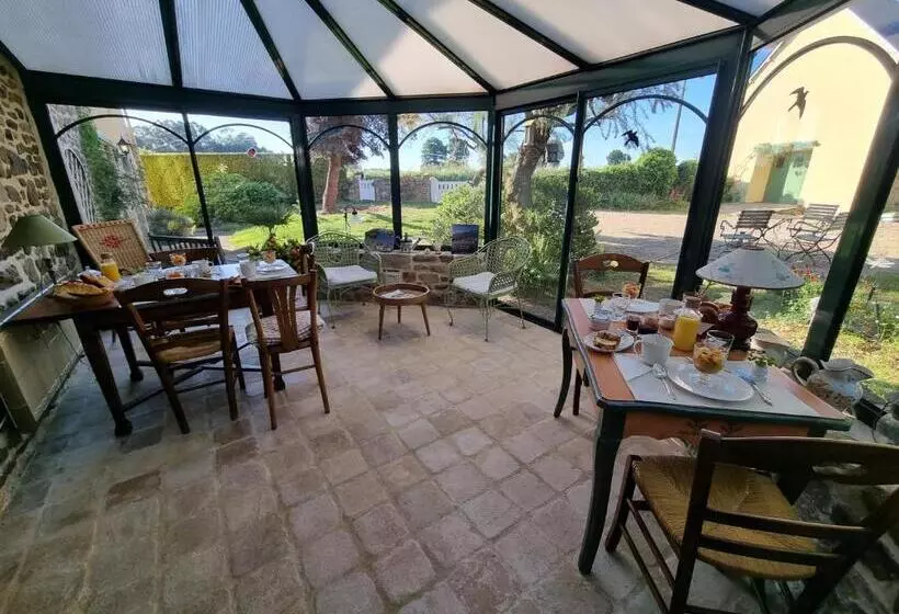 Aamiaismajoitus (B&B) Les Berges De La Planchette