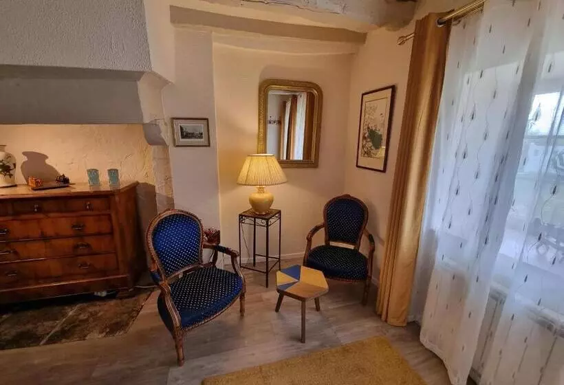 Aamiaismajoitus (B&B) Les Berges De La Planchette