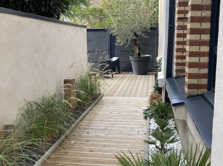 مبيت وإفطار Maison D Hôtes L Atelier Du Charmois