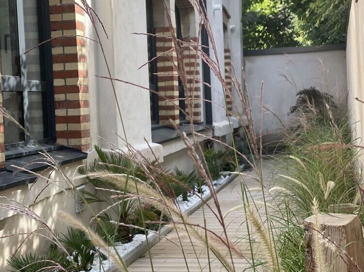 مبيت وإفطار Maison D Hôtes L Atelier Du Charmois