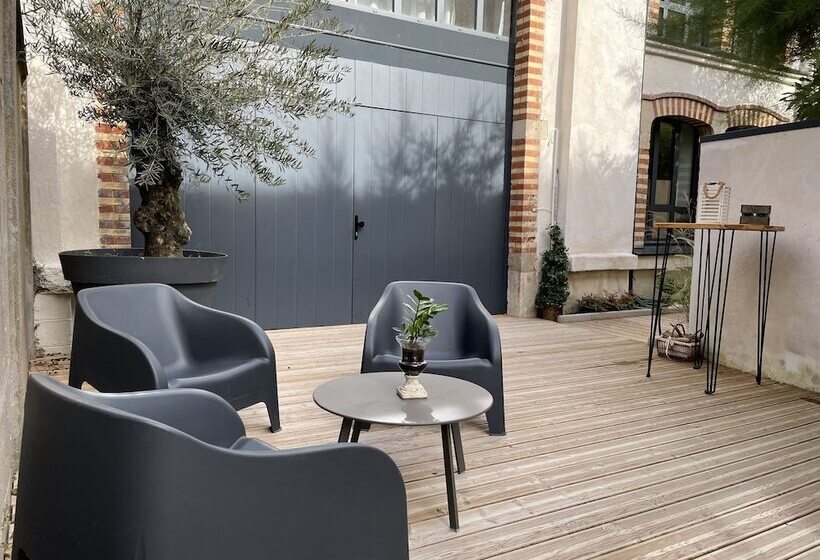 مبيت وإفطار Maison D Hôtes L Atelier Du Charmois