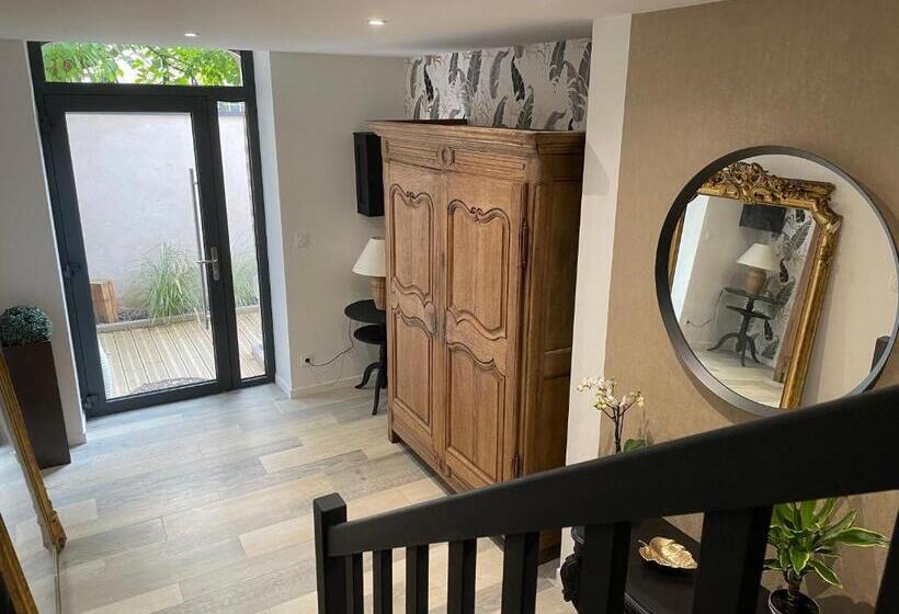 مبيت وإفطار Maison D Hôtes L Atelier Du Charmois