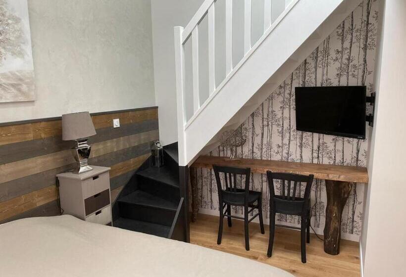 مبيت وإفطار Maison D Hôtes L Atelier Du Charmois