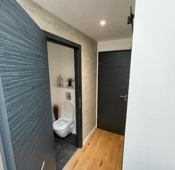 مبيت وإفطار Maison D Hôtes L Atelier Du Charmois