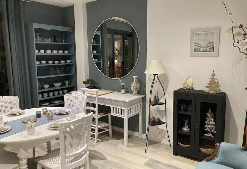 مبيت وإفطار Maison D Hôtes L Atelier Du Charmois