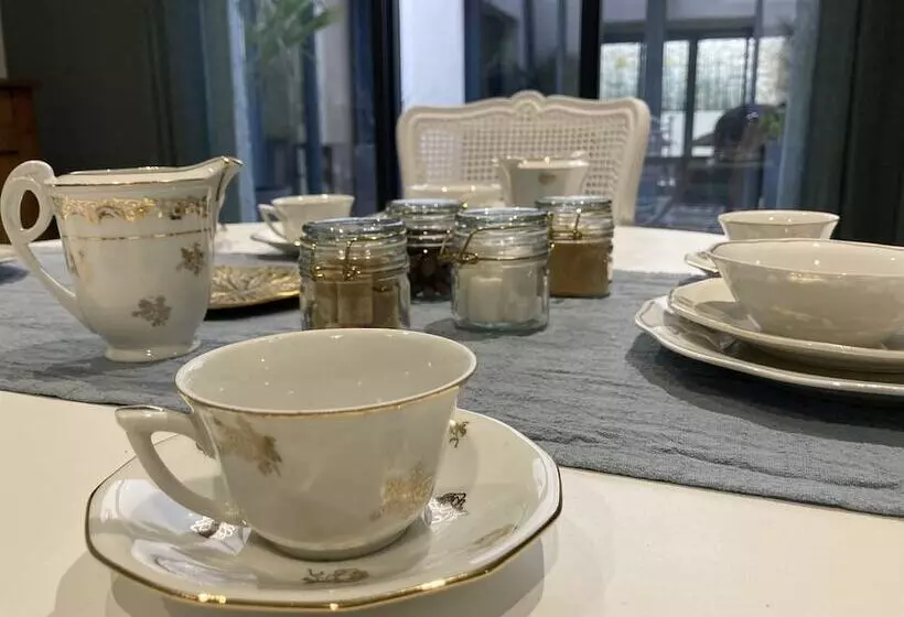 Aamiaismajoitus (B&B) Maison D Hôtes L Atelier Du Charmois