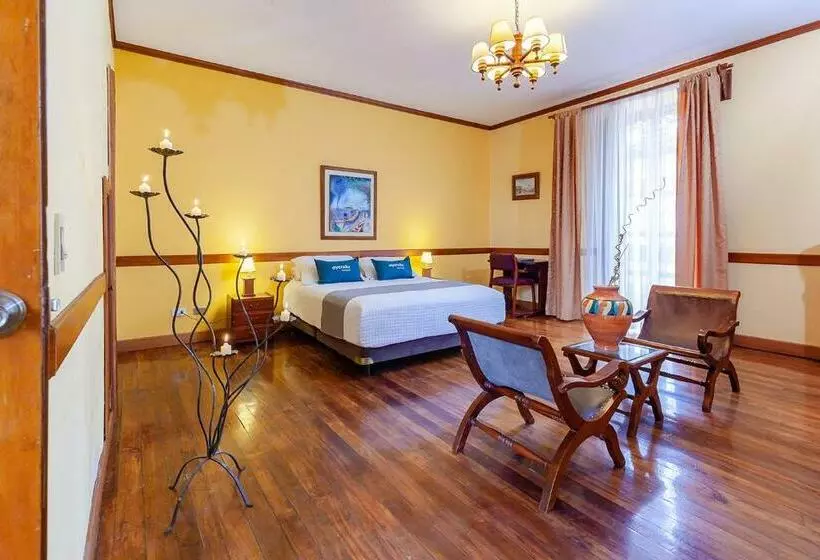 ホテル Ayenda Casa La Merced Boutique