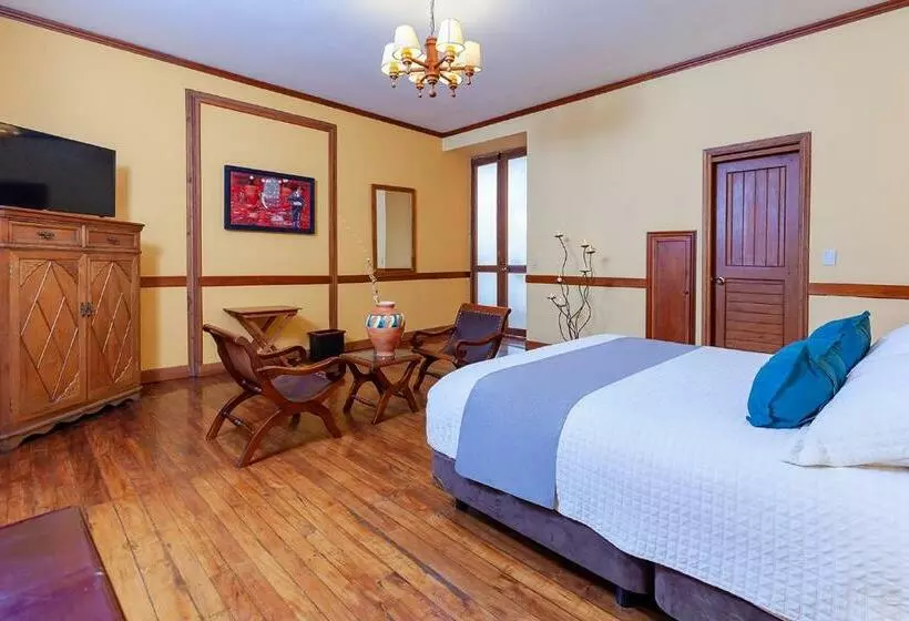 ホテル Ayenda Casa La Merced Boutique