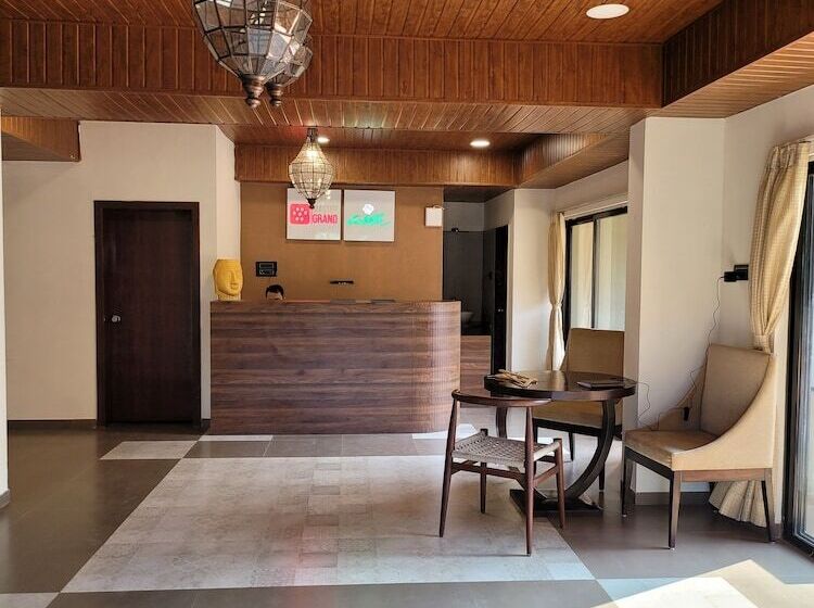 منتجع Mastiff Grand La Villae