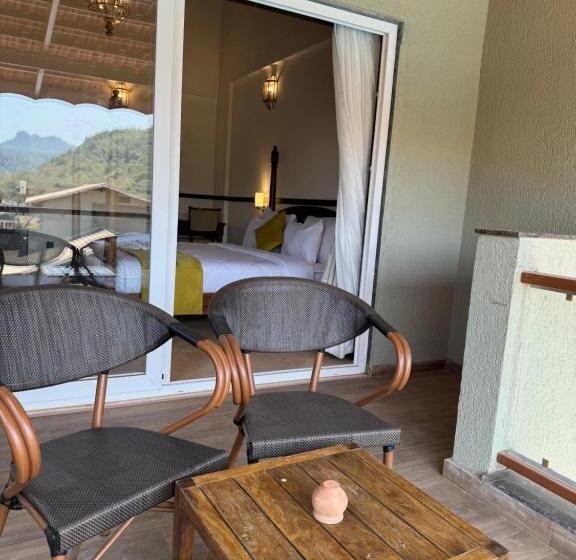 منتجع Mastiff Grand La Villae