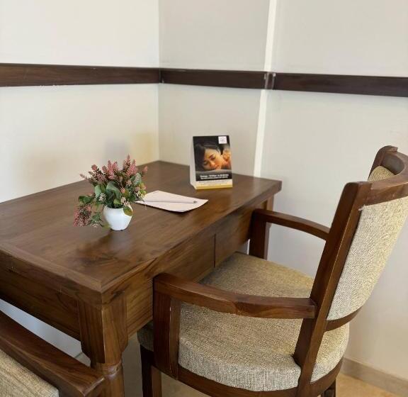 منتجع Mastiff Grand La Villae