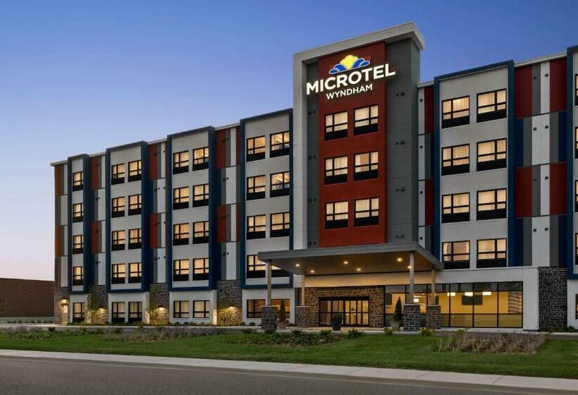 Microtel Inn & Suites Dorval Qc