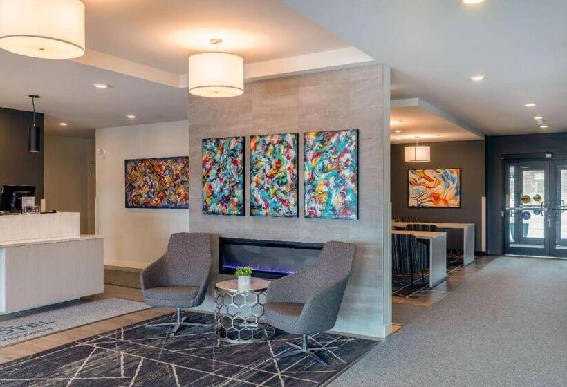 Microtel Inn & Suites Dorval Qc