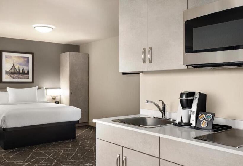 Microtel Inn & Suites Dorval Qc