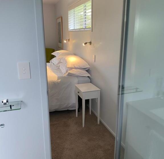 Bed and Breakfast Fitzroy Bnb 39b Whangapoua Road