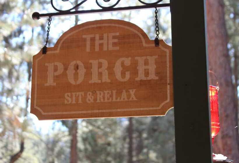 مبيت وإفطار The Old Bear Bnb