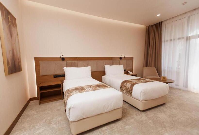 فندق Farovon Khiva