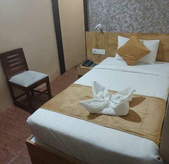 酒店 Kunwar Palace