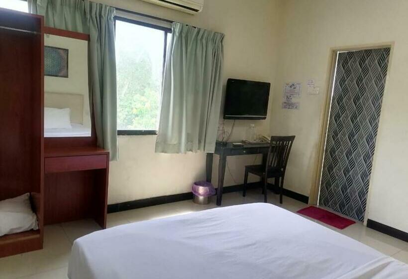 Hotel Oyo 90392 Pulai City