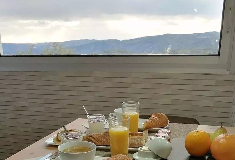 Majatalo Lapausedegout Piscine Chambres Climatisées Terrasse Ou Patio