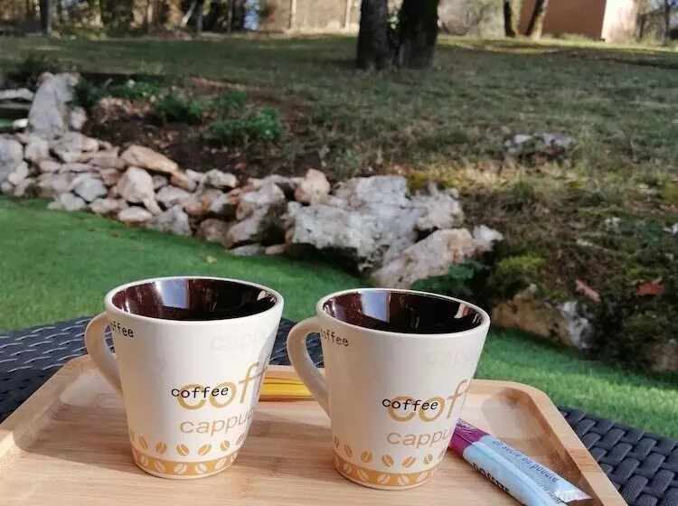 Majatalo Lapausedegout Piscine Chambres Climatisées Terrasse Ou Patio
