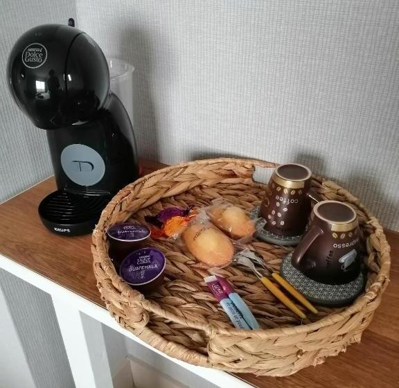 펜션 Lapausedegout Piscine Chambres Climatisées Terrasse Ou Patio