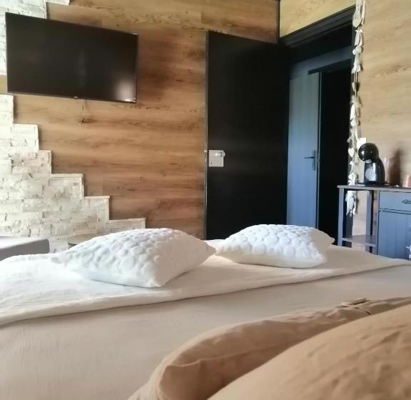 펜션 Lapausedegout Piscine Chambres Climatisées Terrasse Ou Patio