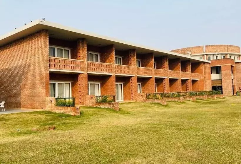 Hotelli Kripanidhi Retreat Rajgir