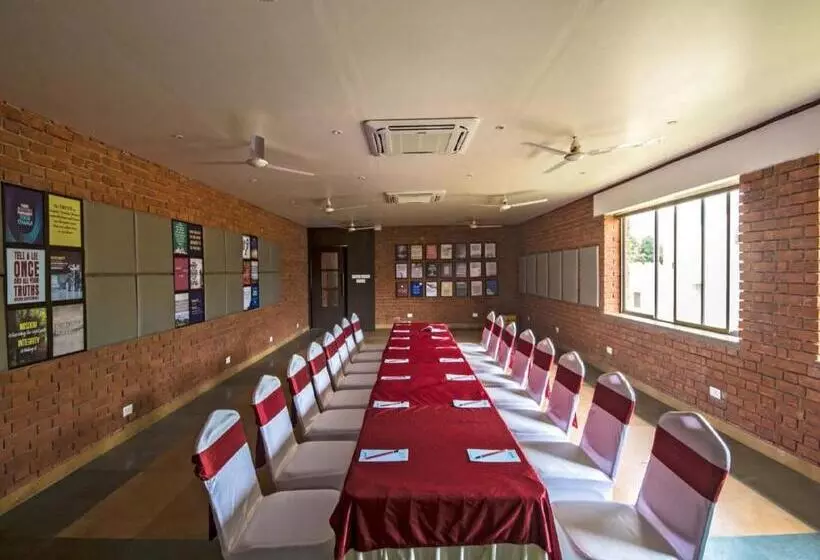 Hotelli Kripanidhi Retreat Rajgir