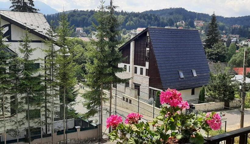 هتل Mountain Breeze