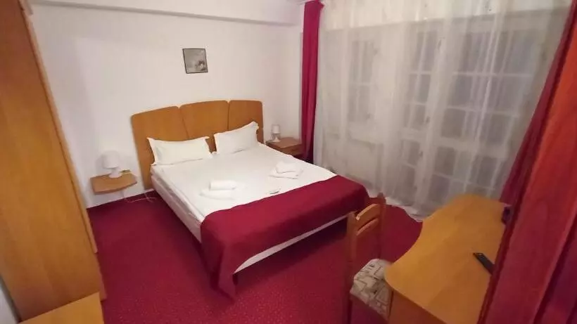 Hotelli Mountain Breeze