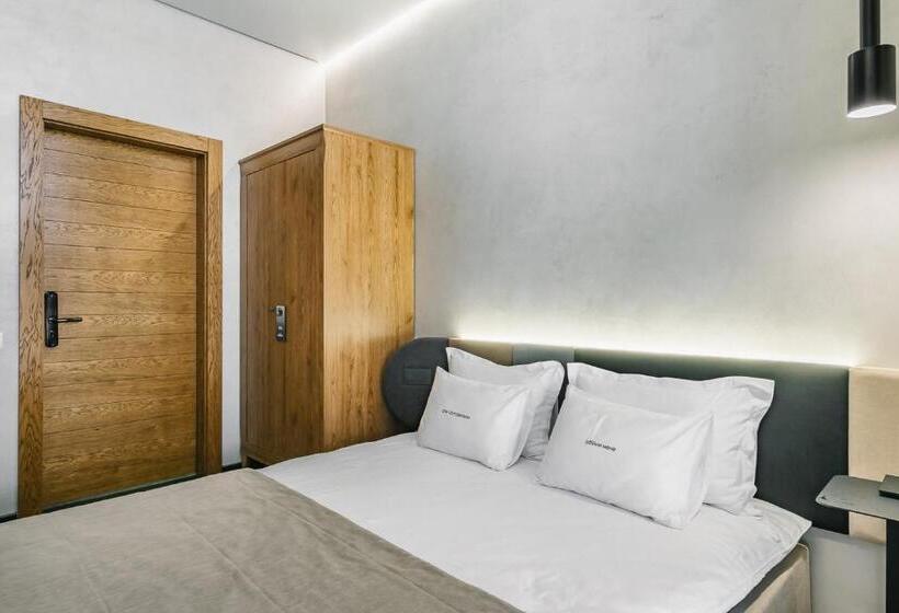 ホテル Ribas Rooms Lutsk